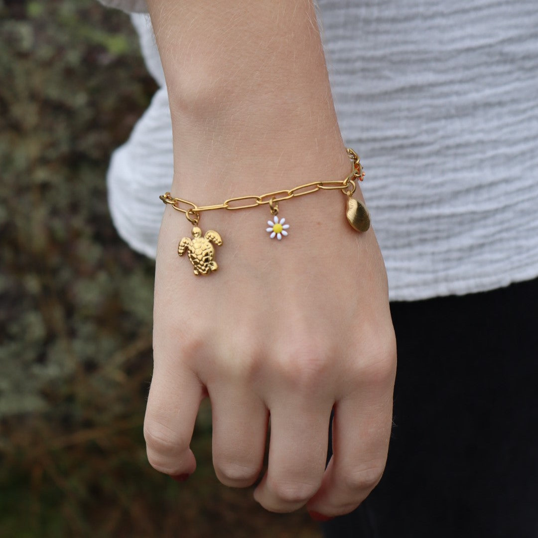 Bracelet personnalisé à breloques doré