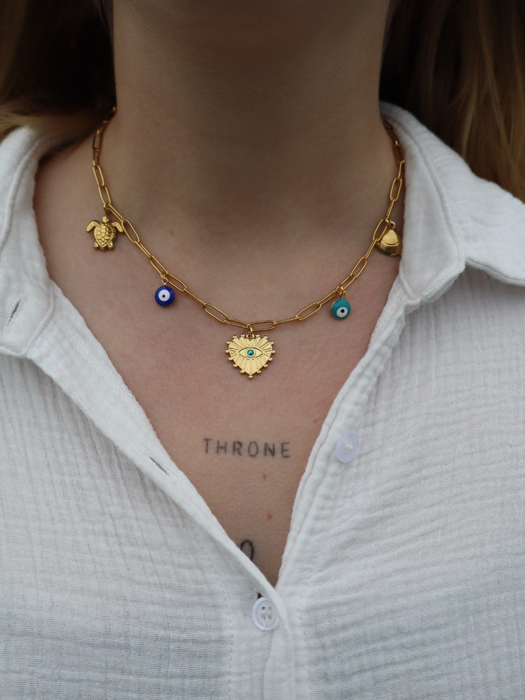 Collier personnalisé à breloques doré