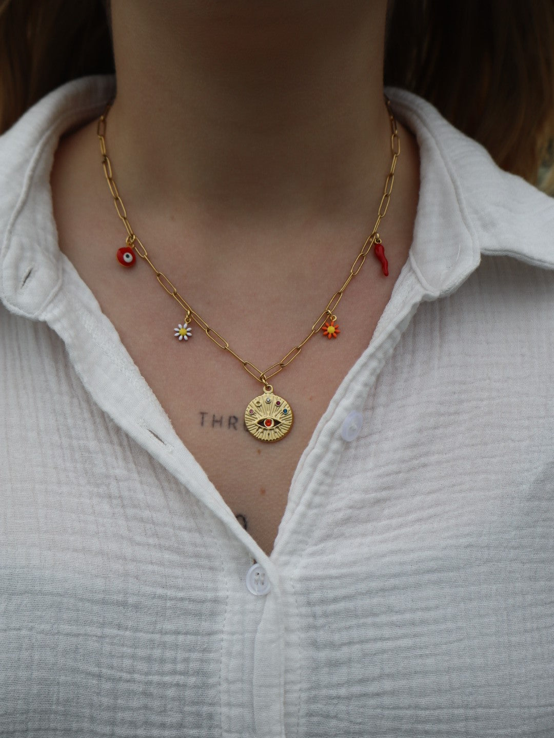 Collier personnalisé à breloques doré